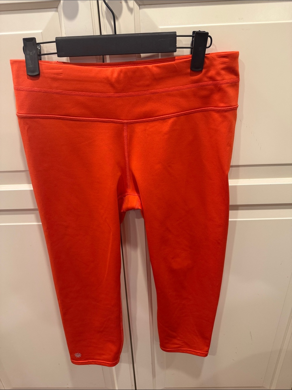 Athleta Compression Cropped Leggings